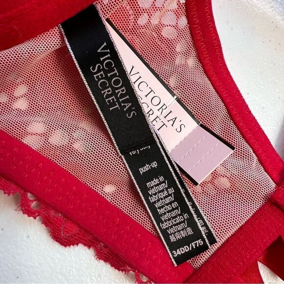 Victoria’s Secret Very Sexy Push Up Eyelet Lace - Picture 6 of 9